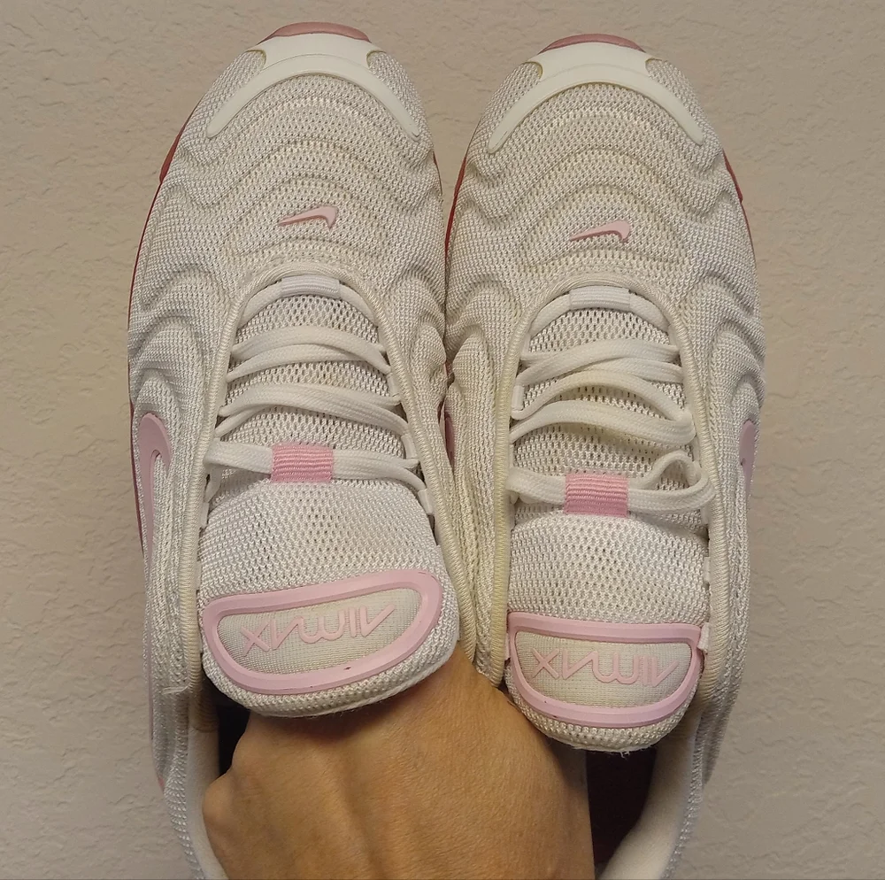 Nike Air Max 720 Womens 8 Shoes Sneakers White Pink Running Jogging Athletic Spo - Picture 7 of 16